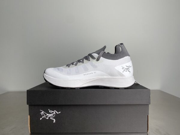 Arc'teryx Norvan SL 3 Couple's Anti Slip Low Top Running Shoes - Image 3
