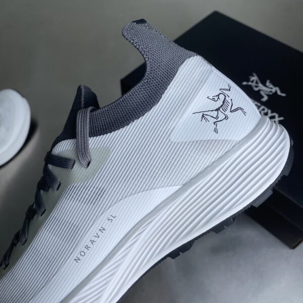 Arc'teryx Norvan SL 3 Couple's Anti Slip Low Top Running Shoes - Image 7