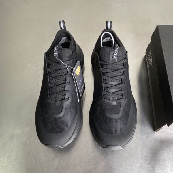 Arc'teryx Sylan Nylon Anti Slip Low Cut Running Shoes - Image 2