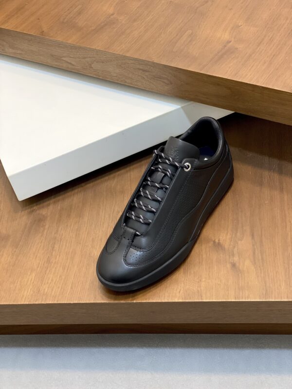 Bally Manto Runner Mesh Spliced Lace Up Sneakers - Image 6