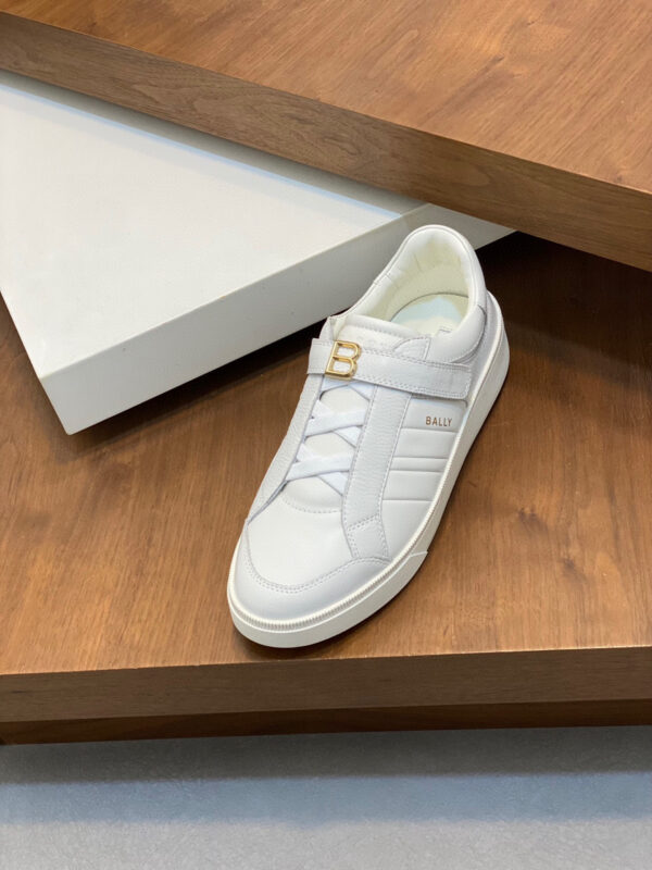 Bally Raise Lychee Patterned Cowhide Leather Casual Sports Shoes - Image 6