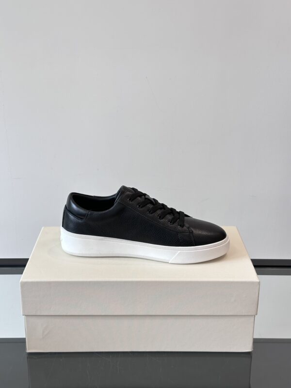 Bally Classic Men's Calf Leather Casual Sports Shoes - Image 6