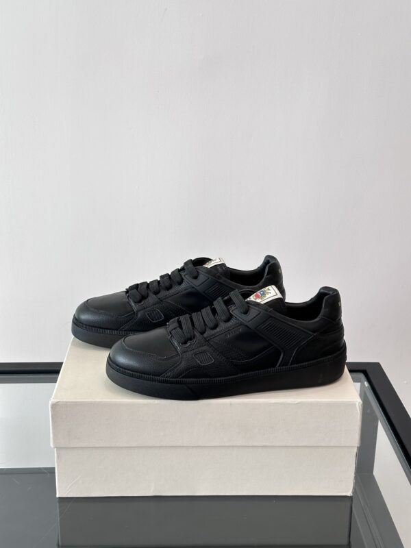 Bally High Quality Men's New Calf Leather Casual Sports Shoes - Image 4
