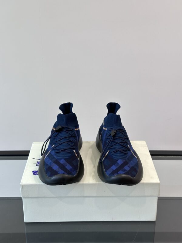 Burberry New 3D Elastic Fly Woven Lace Up Casual Board Shoes - Image 3