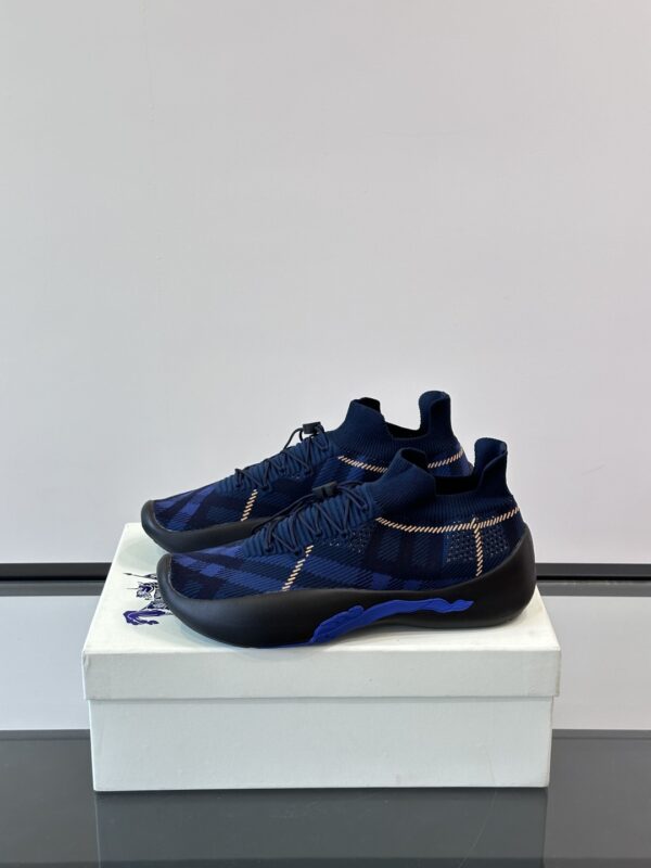 Burberry New 3D Elastic Fly Woven Lace Up Casual Board Shoes - Image 4