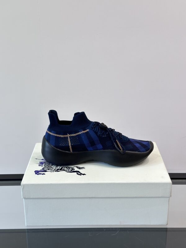 Burberry New 3D Elastic Fly Woven Lace Up Casual Board Shoes - Image 6