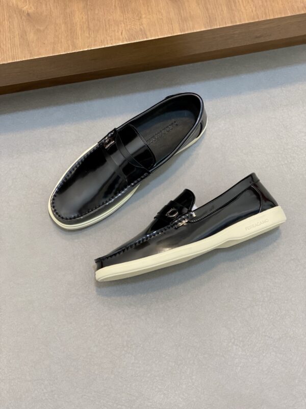 Salvatore Ferragamo New Cowhide Leather Casual Driving Shoes - Image 5