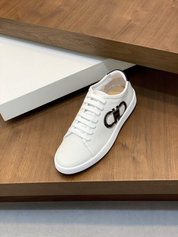 Salvatore Ferragamo Men's Calf Leather Casual Sports Shoes - Image 6