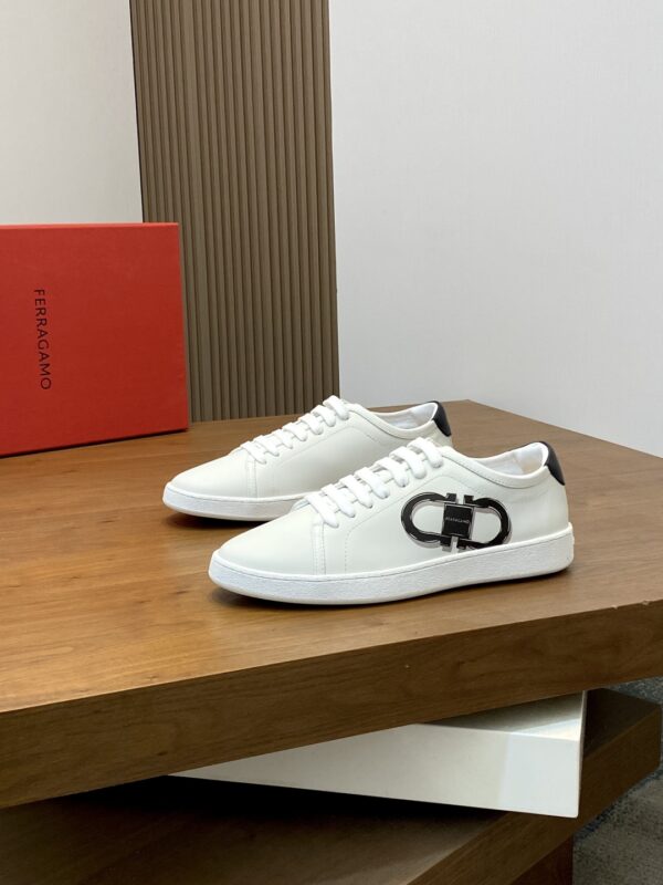 Salvatore Ferragamo Men's Calf Leather Casual Sports Shoes