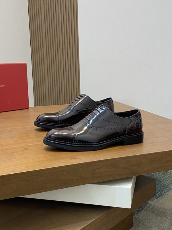 Salvatore Ferragamo Men's Good Quality Calf Leather Business Dress Shoes