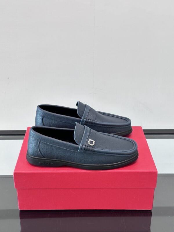 Salvatore Ferragamo High End Nen's Cowhide Leather Casual Formal Shoes - Image 2