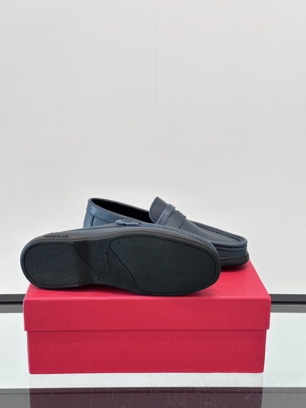 Salvatore Ferragamo High End Nen's Cowhide Leather Casual Formal Shoes - Image 9
