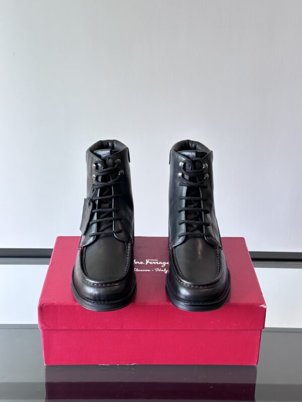 Salvatore Ferragamo Men's Autumn And Winter Cowhide Ankle Boots - Image 3
