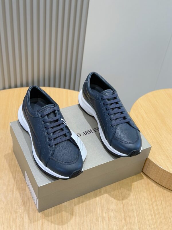 Giorgio Armani Plain Weave Cowhide Lace Up Casual Sports Shoes - Image 2