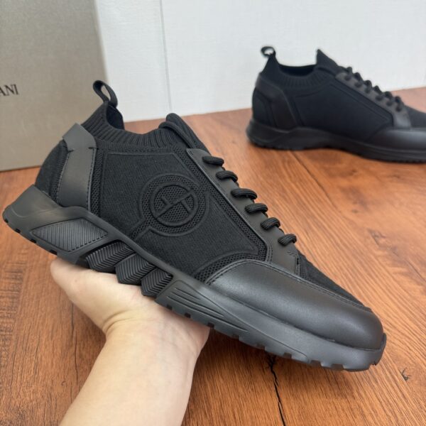Giorgio Armani Men's Spring And Summer Fly Woven Set Casual Sports Shoes - Image 4