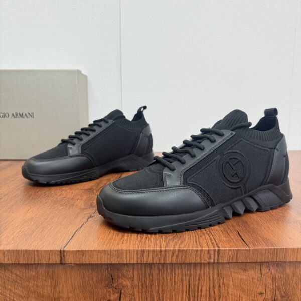 Giorgio Armani Men's Spring And Summer Fly Woven Set Casual Sports Shoes