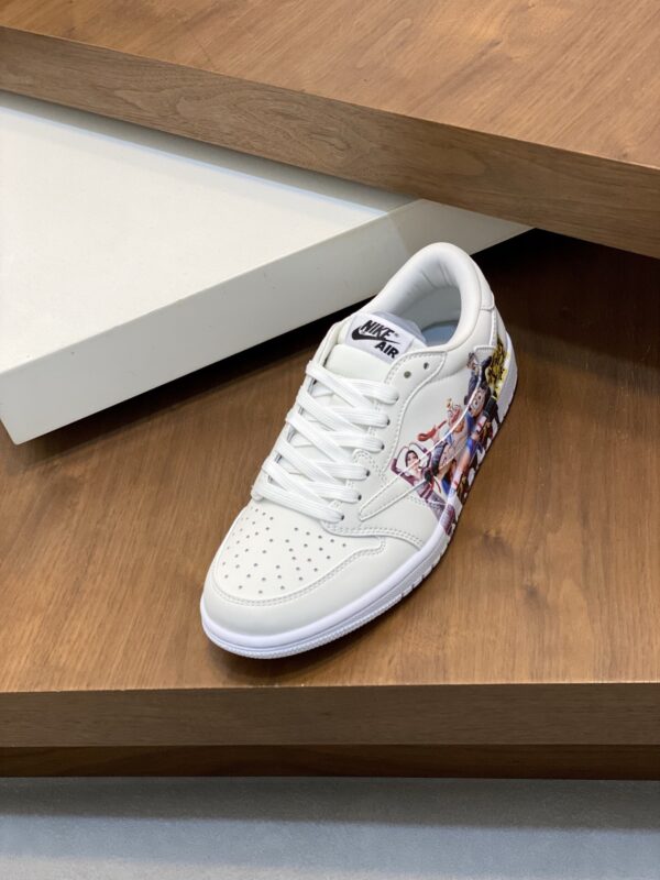 Givenchy Air Co Branded Cowhide Leather Casual Sports Shoes - Image 6