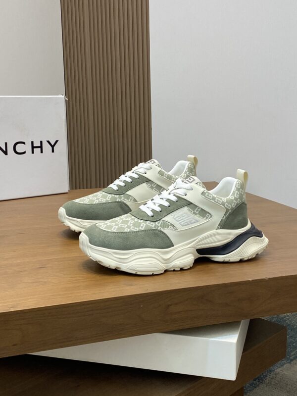 Givenchy Men's Thick Soled Casual Sports Shoes