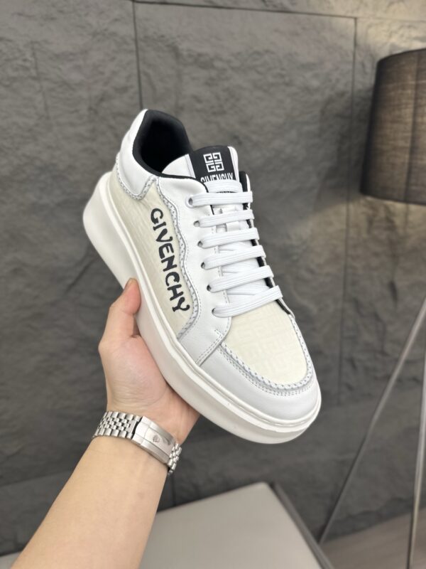 Givenchy Men's Calf Leather Thick Soled Casual Sports Shoes - Image 7