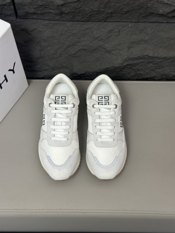 Givenchy Men's Low Cut Leather Casual Sports Shoes - Image 2
