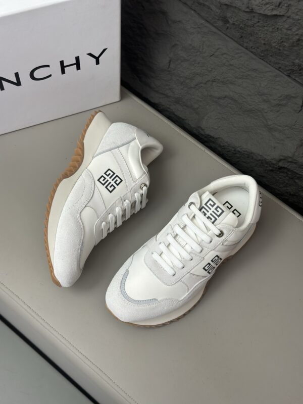 Givenchy Men's Low Cut Leather Casual Sports Shoes - Image 3