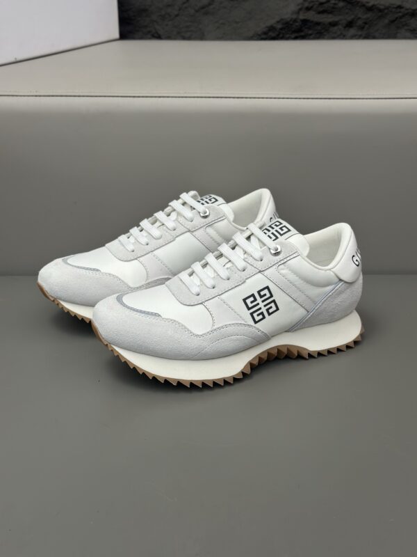 Givenchy Men's Low Cut Leather Casual Sports Shoes