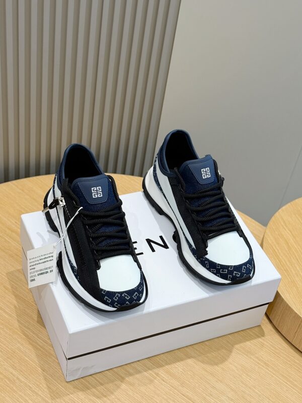 Givenchy Spectre Monogram 72 Denim Low Cut Sports Shoes - Image 2