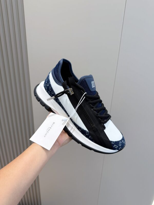 Givenchy Spectre Monogram 72 Denim Low Cut Sports Shoes - Image 5
