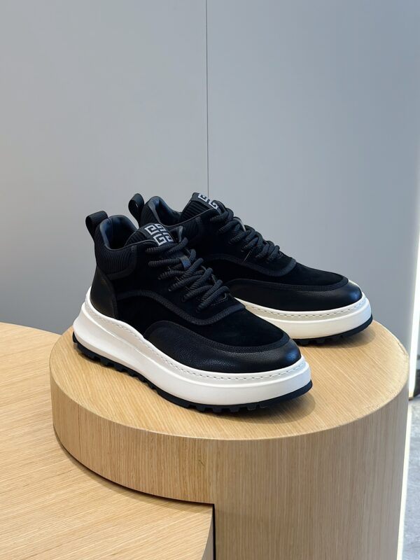 Givenchy Men's Lace Up Thick Soled Sports Shoes