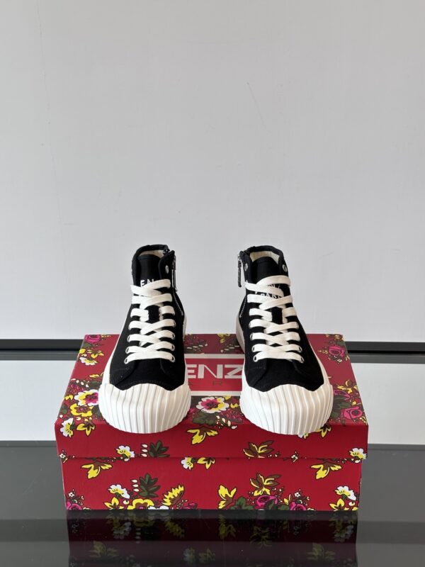 Kenzo Haitang Flower Biscuits Casual Canvas Shoes - Image 3