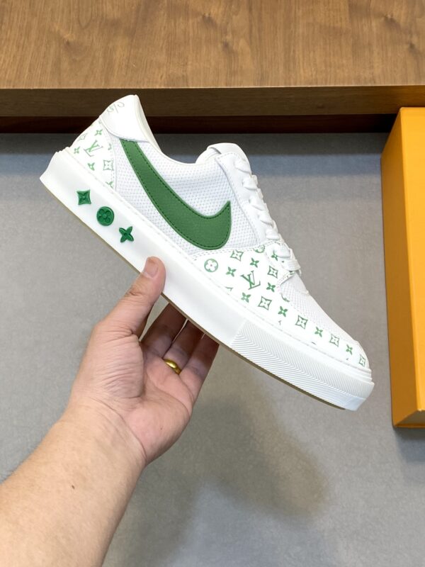 Louis Vuitton Men's High End Casual Sports Shoes - Image 4