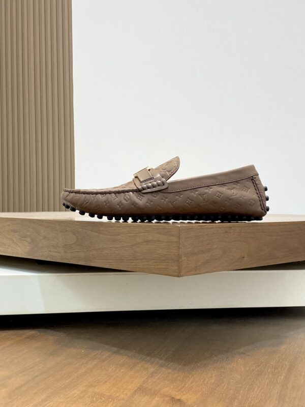Louis Vuitton High Quality Cowhide Leather Driving Bean Shoes - Image 3