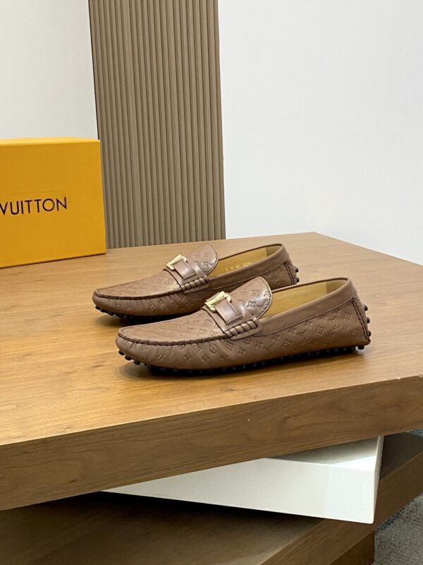 Louis Vuitton High Quality Cowhide Leather Driving Bean Shoes