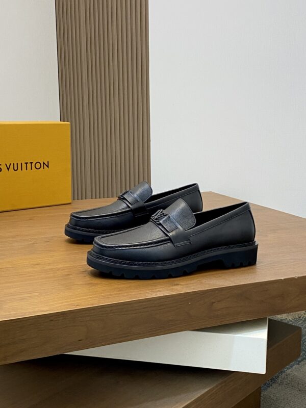 Louis Vuitton Major Handmade Cowhide Leather Loafers