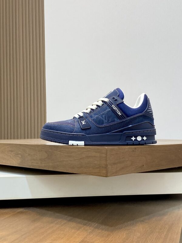 Louis Vuitton Male God's Popular Sports Board Shoes - Image 3