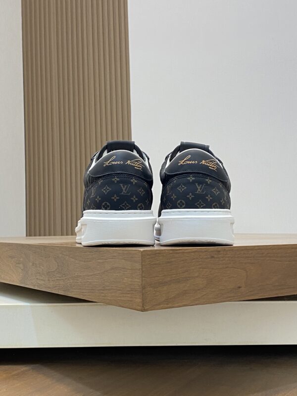 Louis Vuitton Men's Napa Calf Leather Casual Sports Shoes - Image 8