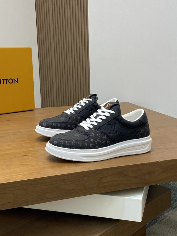 Louis Vuitton Men's Napa Calf Leather Casual Sports Shoes