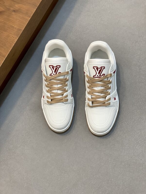 Louis Vuitton Trainer Soft Grain Calf Leather Sports Shoes - Image 2