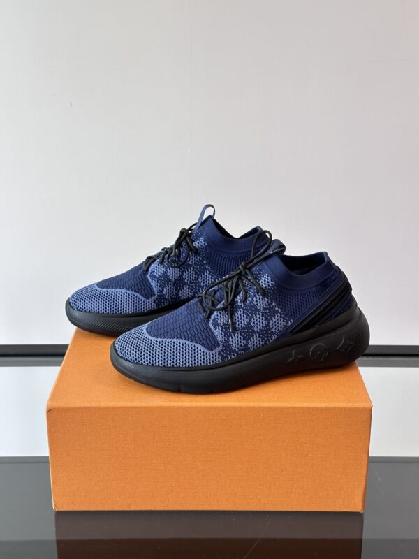 Louis Vuitton Knitted Fabric Low Cut Men's Socks And Shoes - Image 4
