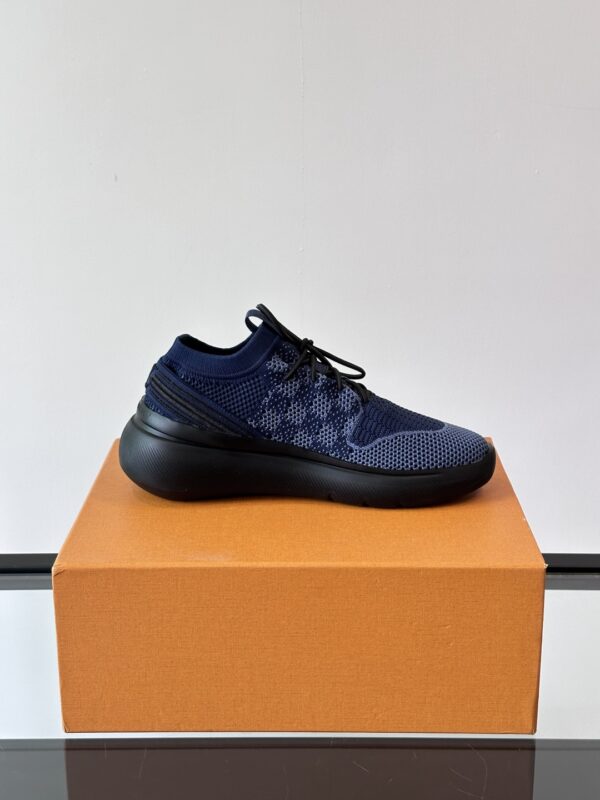 Louis Vuitton Knitted Fabric Low Cut Men's Socks And Shoes - Image 6