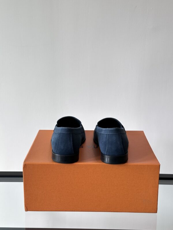 Louis Vuitton Men's Cowhide Leather Casual Formal Shoes - Image 7