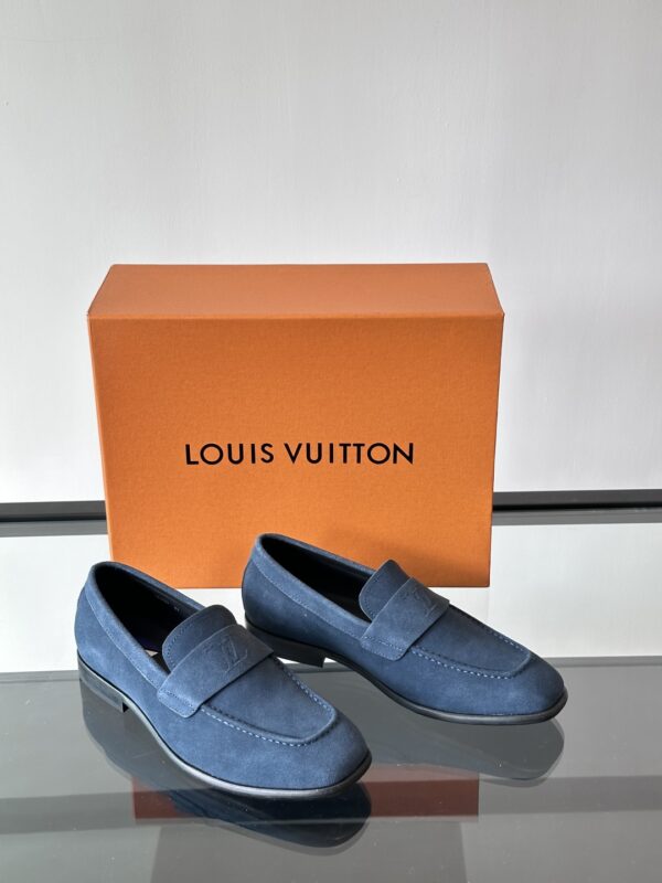 Louis Vuitton Men's Cowhide Leather Casual Formal Shoes
