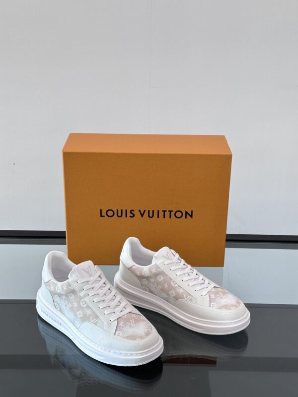 Louis Vuitton Bever Hills Monogram Printed Men's Sneakers