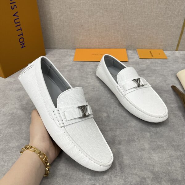 Louis Vuitton Hockenheim Cowhide Leather Mocasin Shoes - Image 4