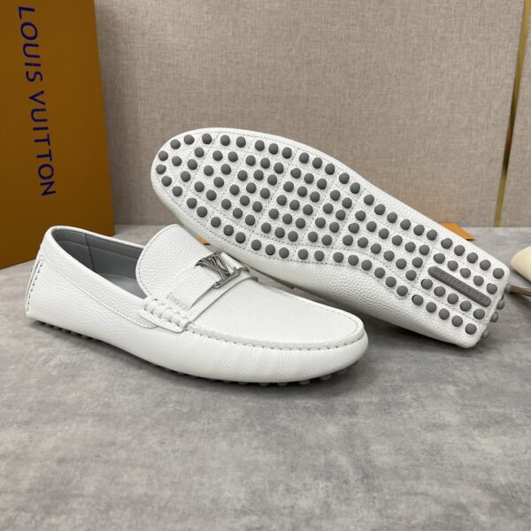 Louis Vuitton Hockenheim Cowhide Leather Mocasin Shoes - Image 8
