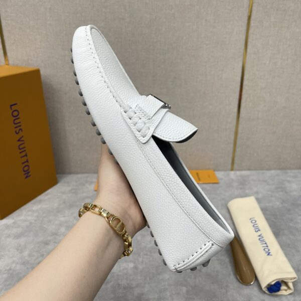 Louis Vuitton Hockenheim Cowhide Leather Mocasin Shoes - Image 7