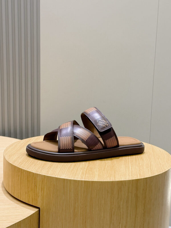 Louis Vuitton Waterfront Monogram Patterned Slippers - Image 4