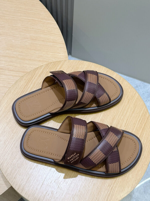 Louis Vuitton Waterfront Monogram Patterned Slippers - Image 3