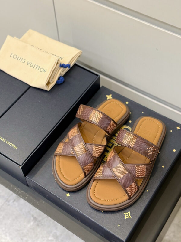 Louis Vuitton Waterfront Monogram Patterned Slippers - Image 7