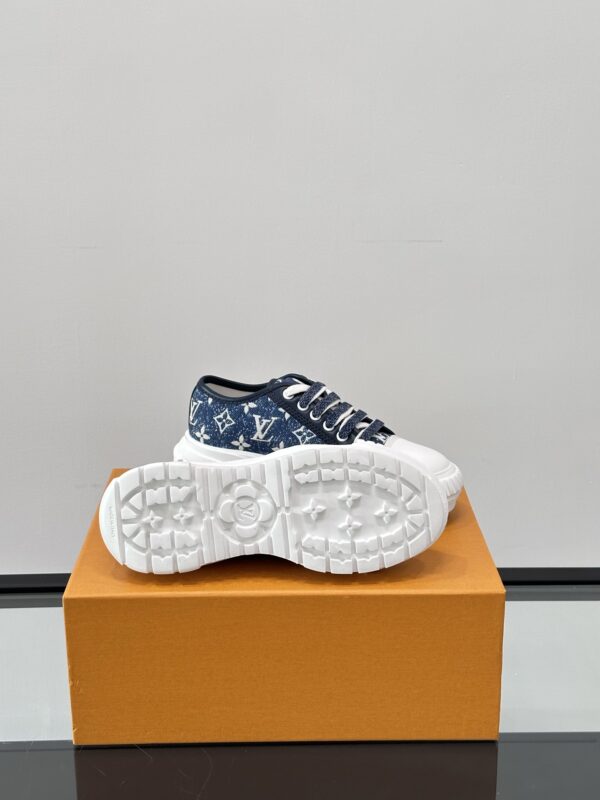 Louis Vuitton New Denim Fabric Thick Sole Casual Sports Shoes - Image 9